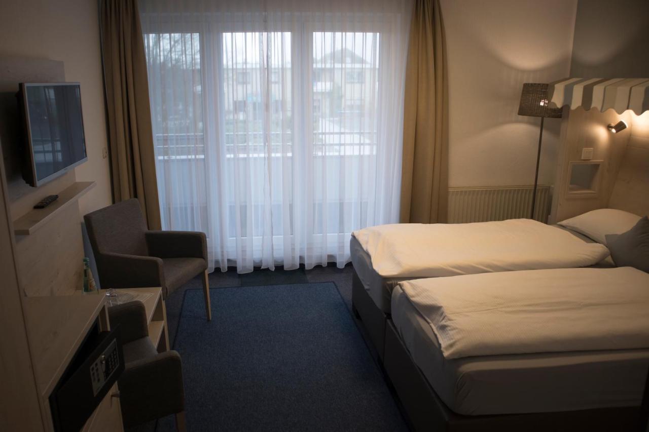 Hotel Am Friesenstrand Тоссенс Экстерьер фото