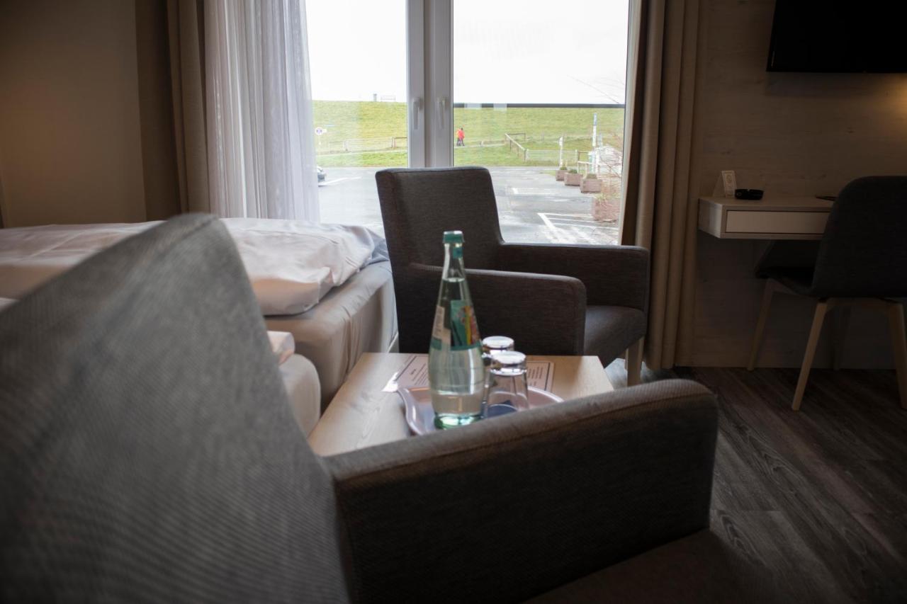 Hotel Am Friesenstrand Тоссенс Экстерьер фото