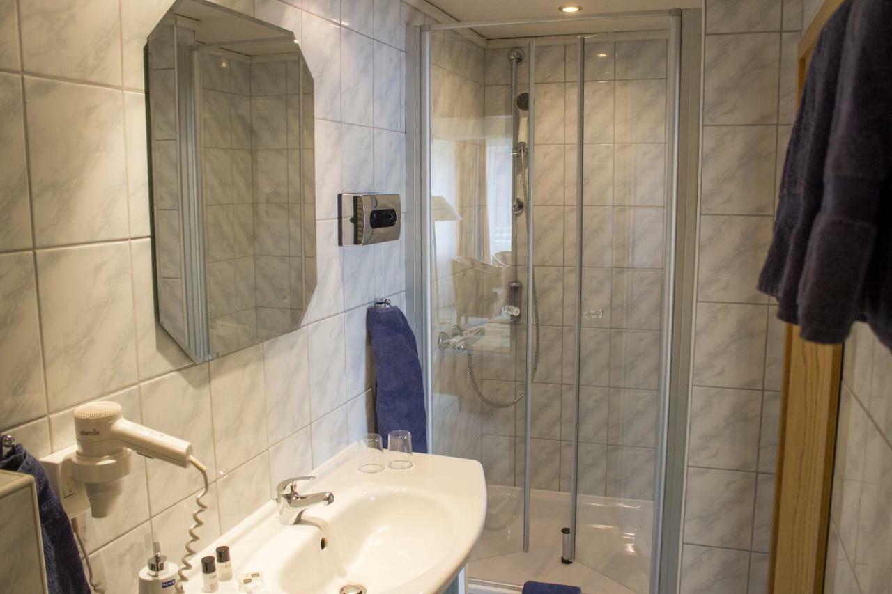 Hotel Am Friesenstrand Тоссенс Экстерьер фото
